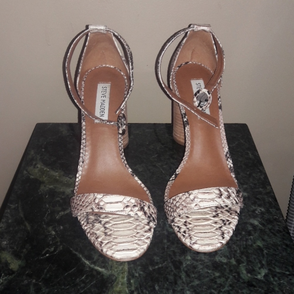 Snake sandals
